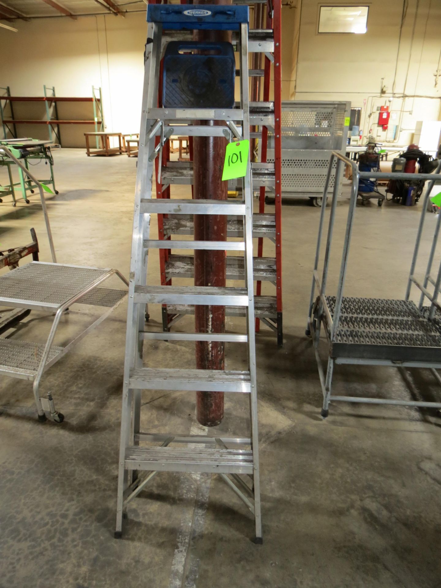 Aluminum Ladder