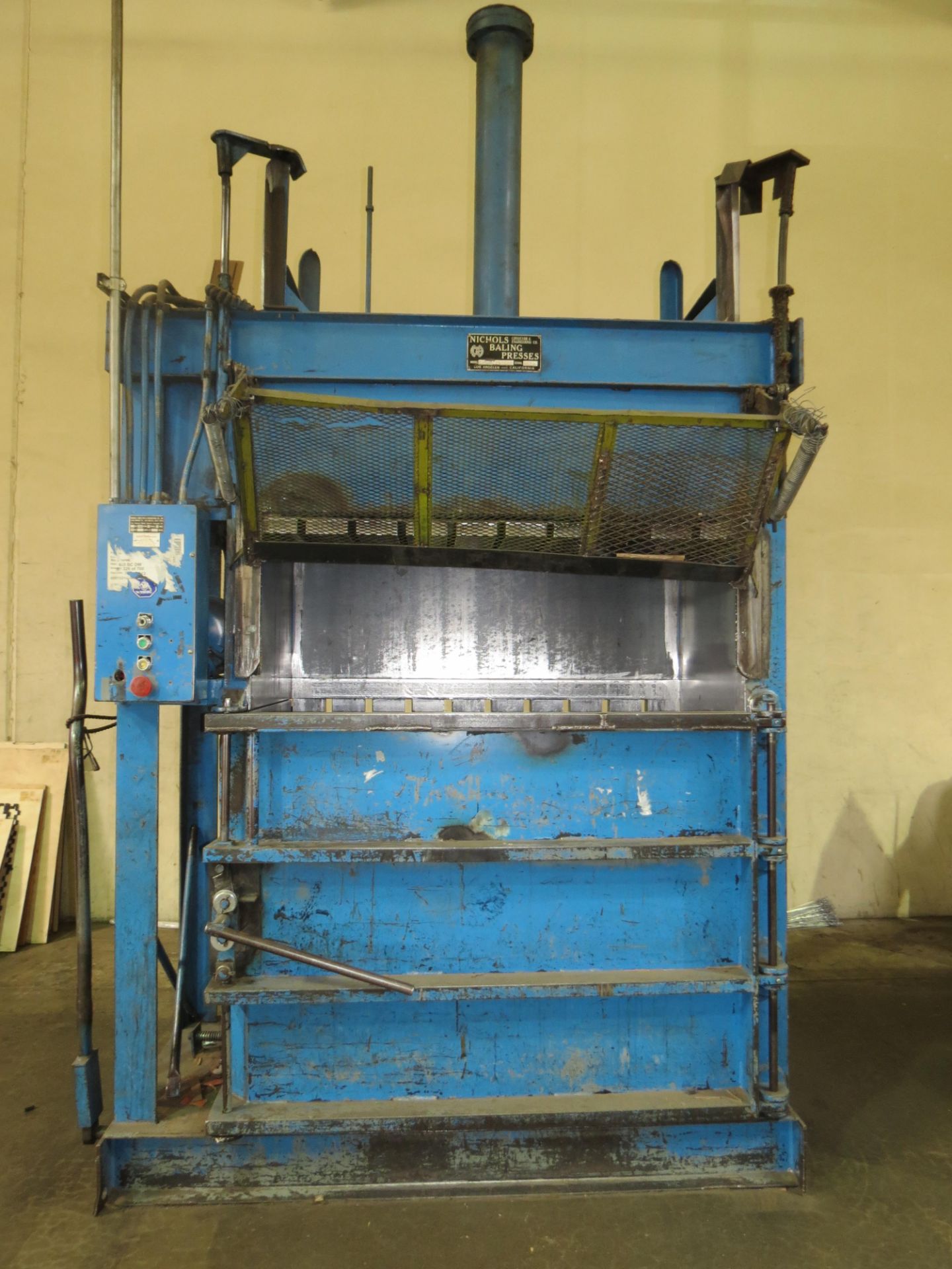 Nichols Bailing Press MDL: EA30606HDS60 SN:4634