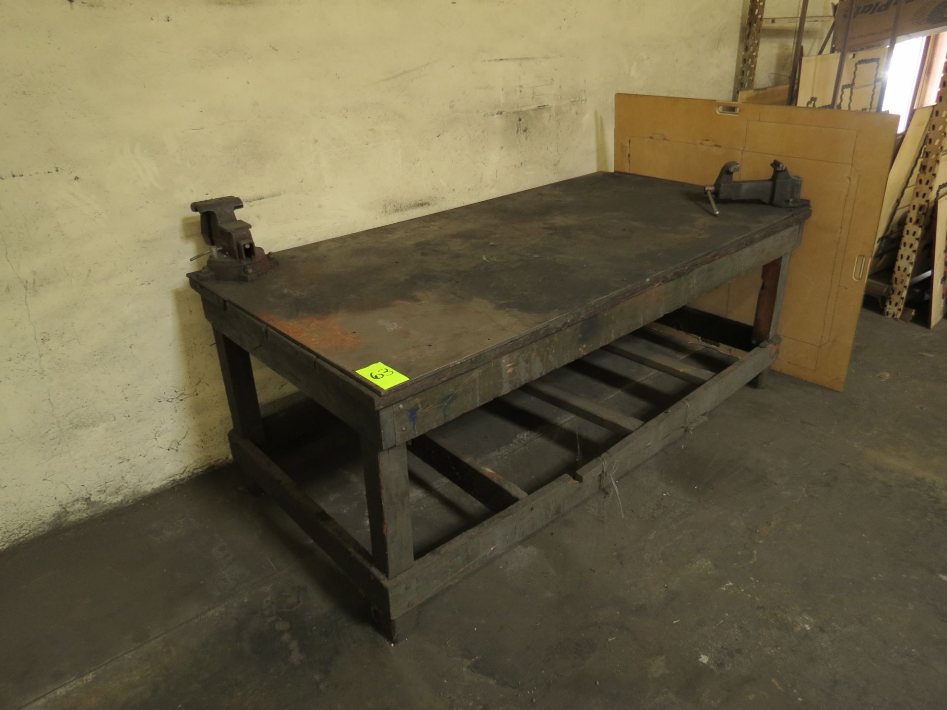 Wood Work Bench with 2-Vises