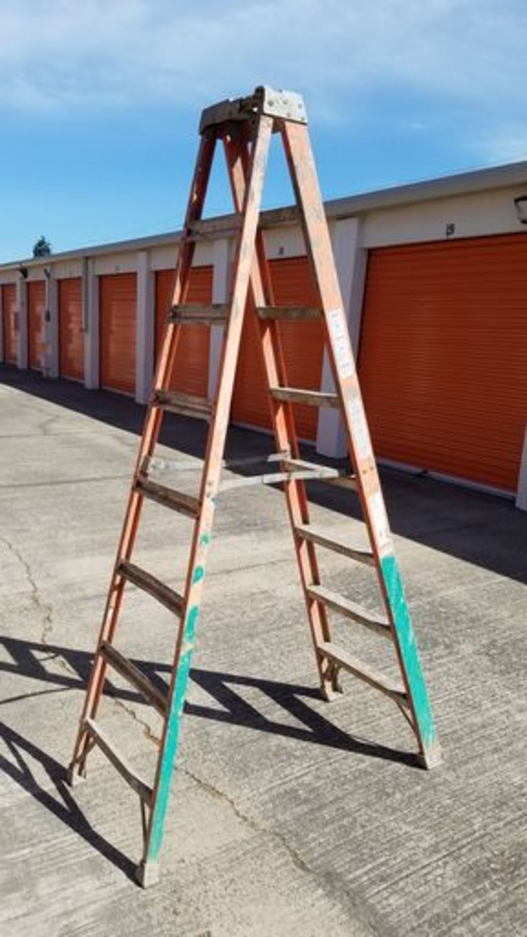 Lot Equipment & Tools, Spider Box CEP with 100' Spider Box Power Cord, ISO String Lights, 4-Fold Out - Image 11 of 30