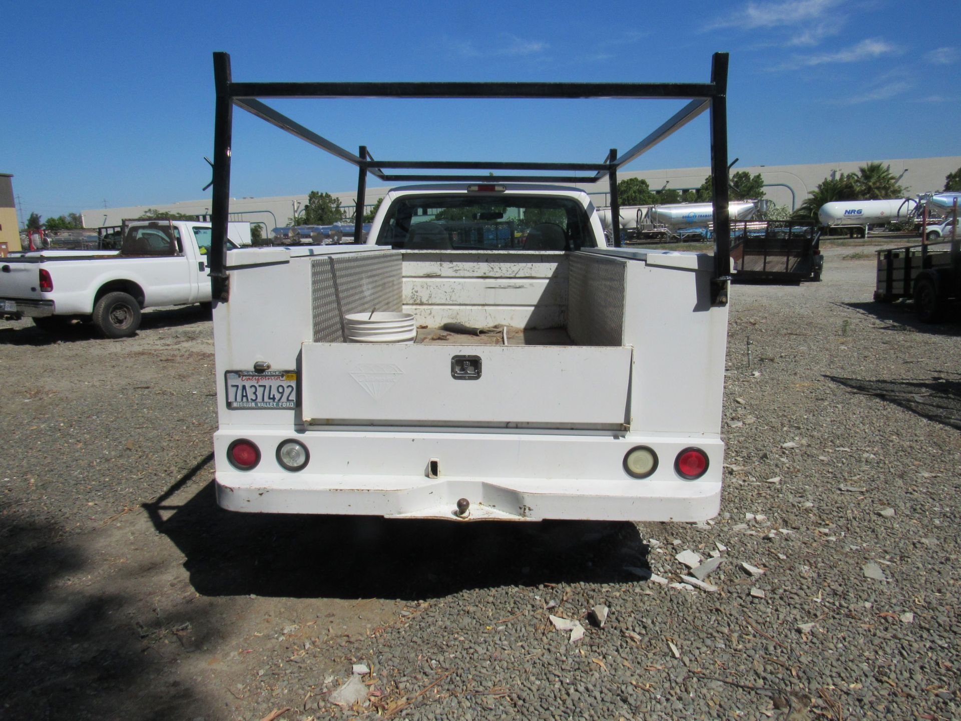 2002 Ford F-250 Reg Cab Service Truck 2WD, 5.4L V8 Gas Eng., Lic. 7A37492, VIN: 1FTNF20L92ED54003, - Image 3 of 11