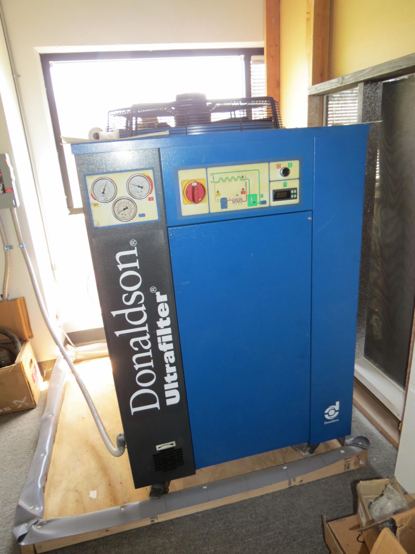 HP Indigo 3050 Color Digital Press with Donaldson Ultrafilter Ultracool Mini Indigo Water Chiller - Image 3 of 9