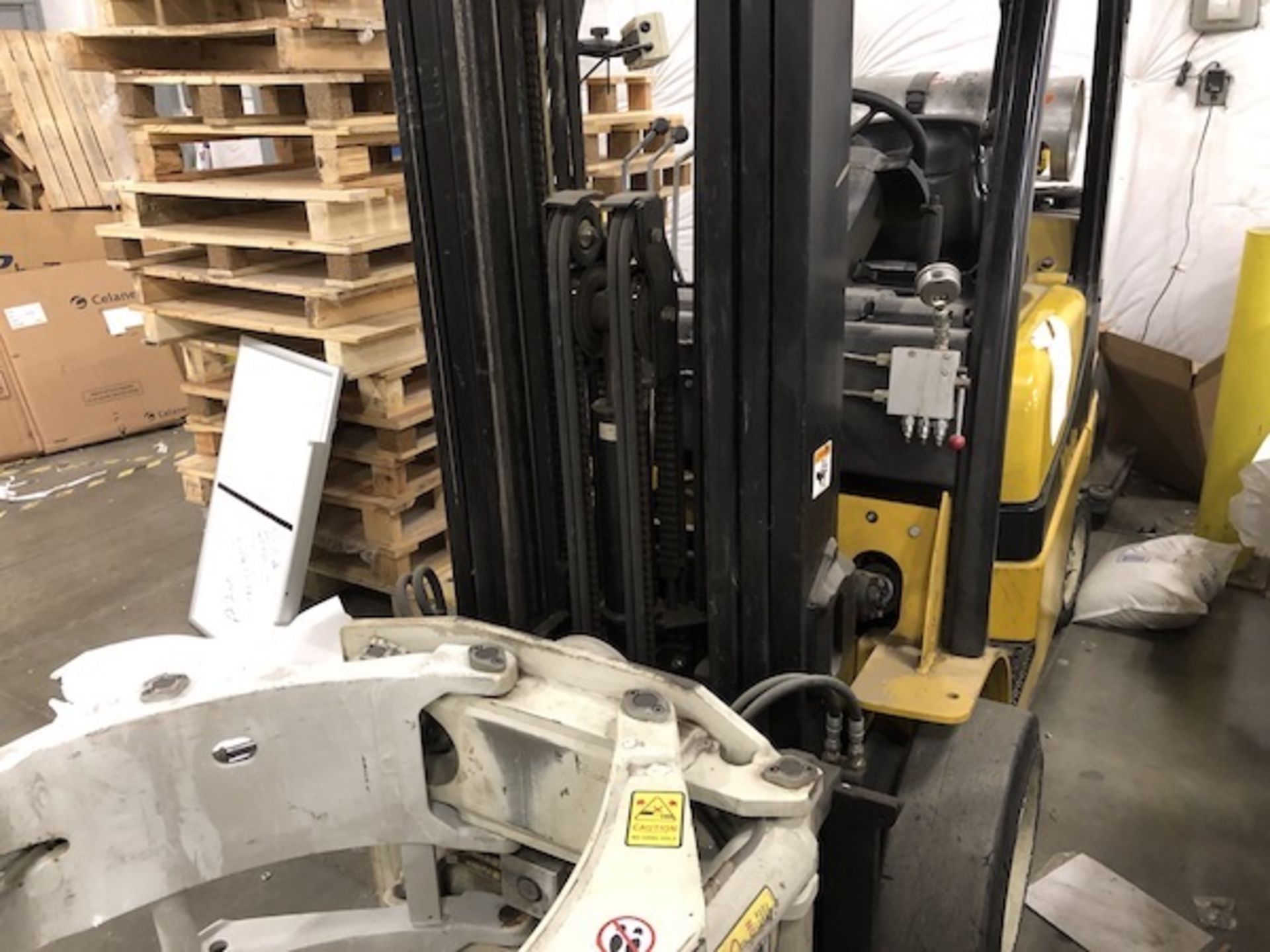 Yale Forklift, LP Fueled, 4,400-Lb Capacity, With Cascade Roll Clamp, - Image 2 of 7
