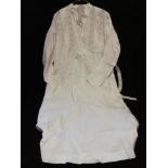 Quantity of Victorian underwear / nightwear consisting of 9 nightdresses / petticoats + 2 vests +