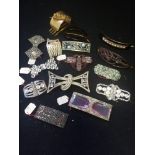 7 vintage hair decoration t/w 8 antique buckles