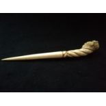 Sailors fid with carved twist to the handle -9" long