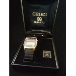 Seiko quartz LC wristwatch on rubber strap in original box