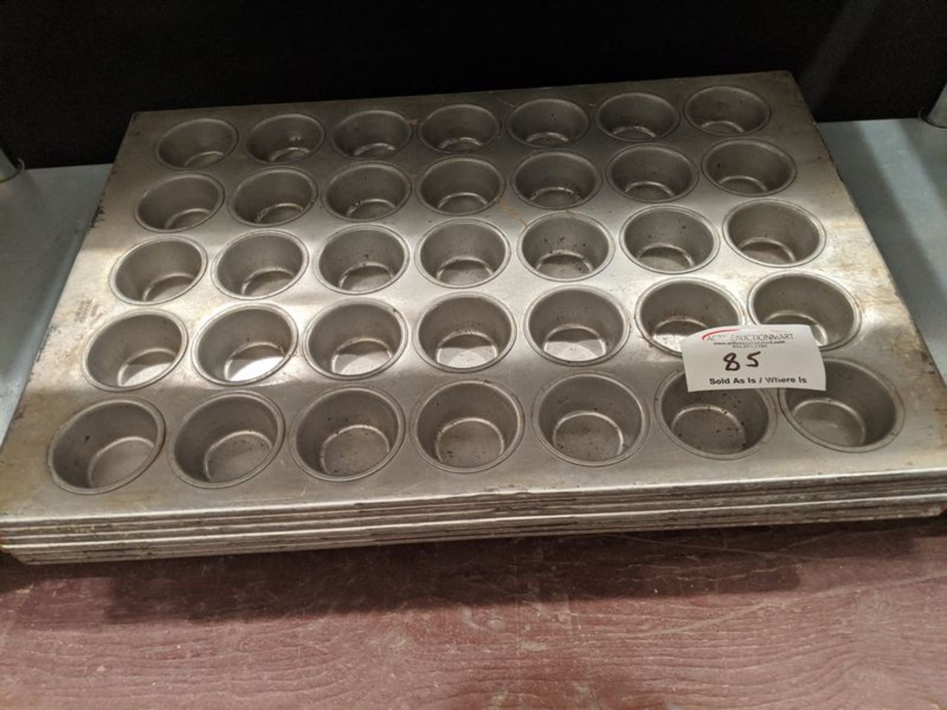 6 Muffin Baking Sheets