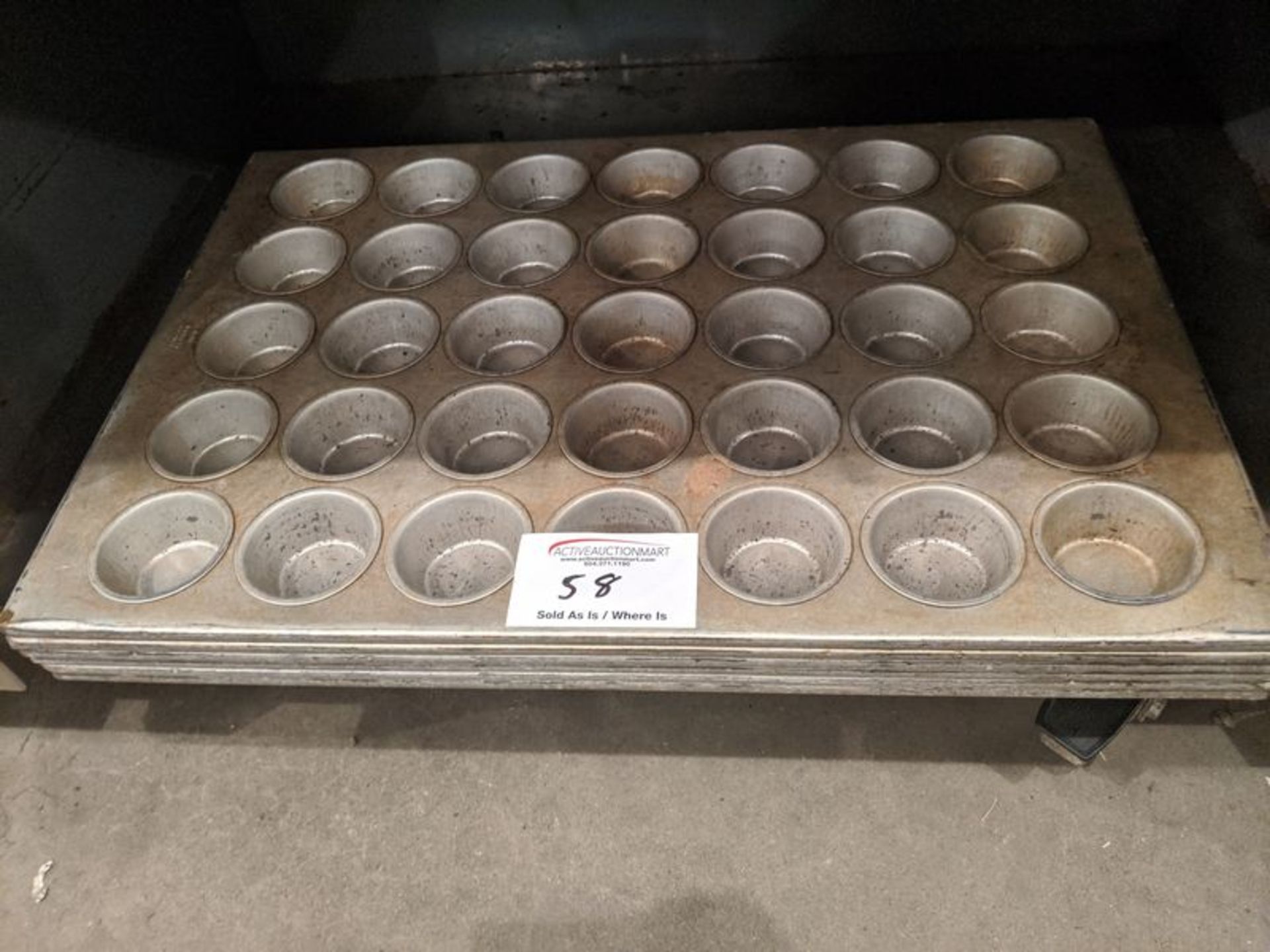 6 Muffin Pans