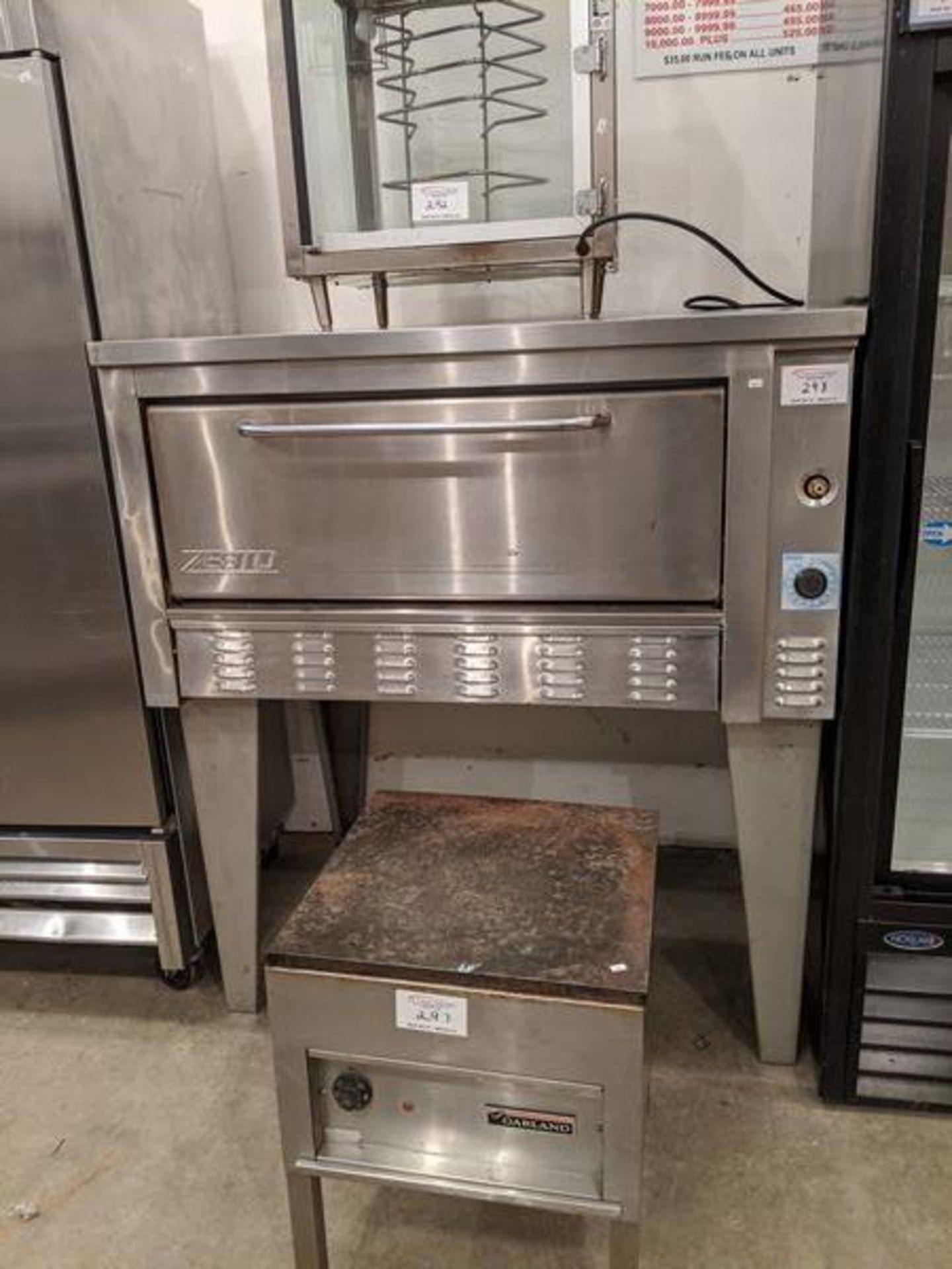 Zesto Model 309 SS Single Deck Gas Pizza Oven