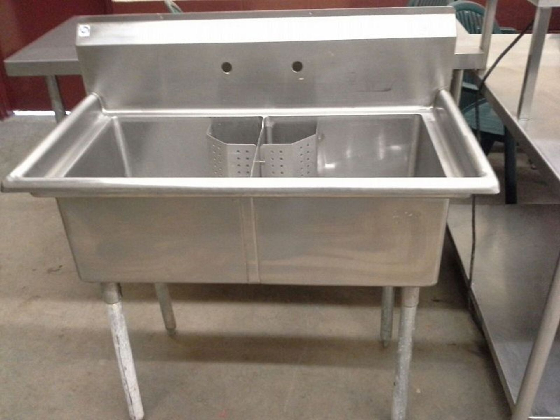 42" Stainless Steel 2 Compartment Sink