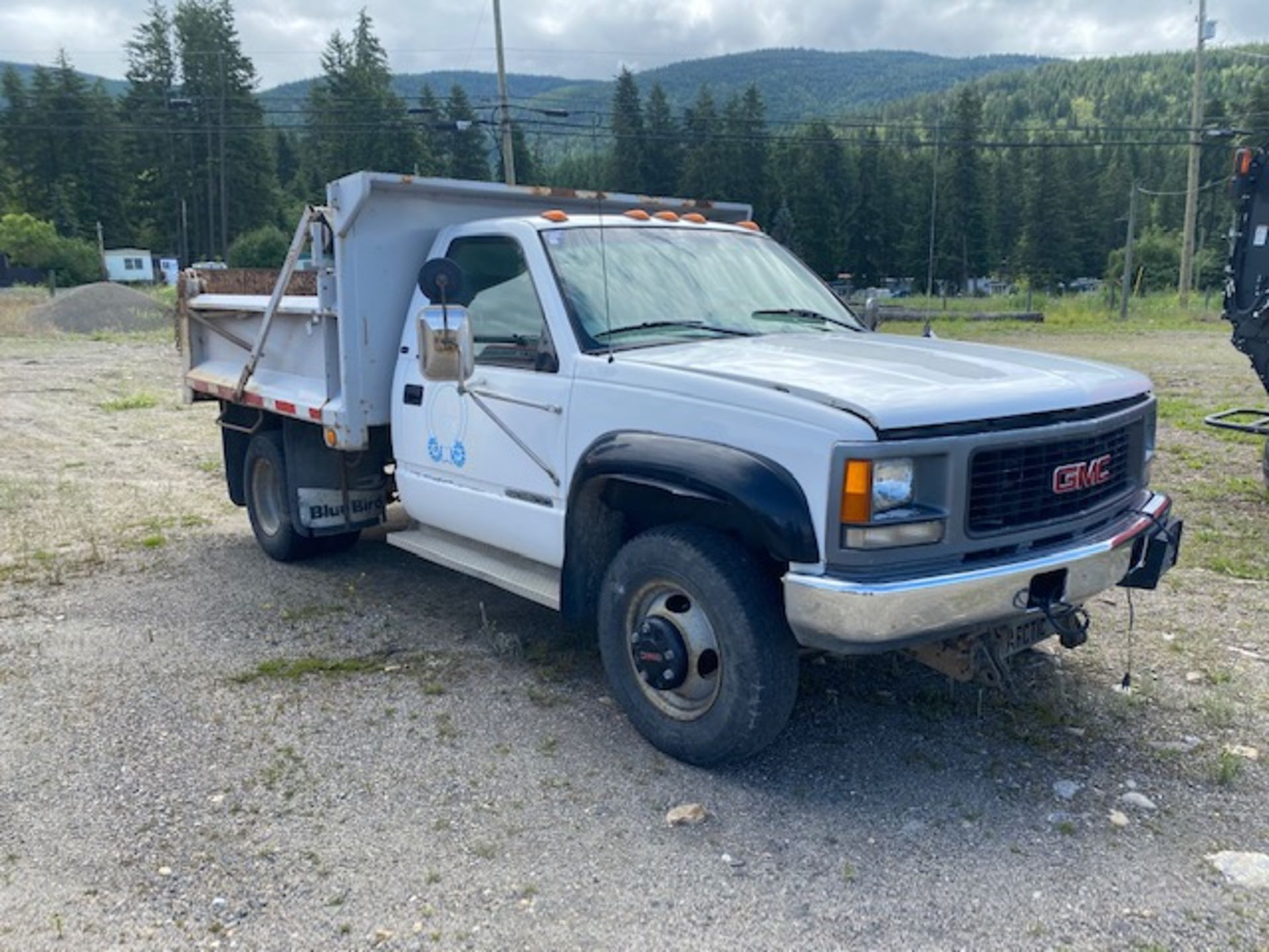 1998 GMC 3500 Truck with Dump Box. 6.5 Ltr Engine, Approx 109,939 KMS
