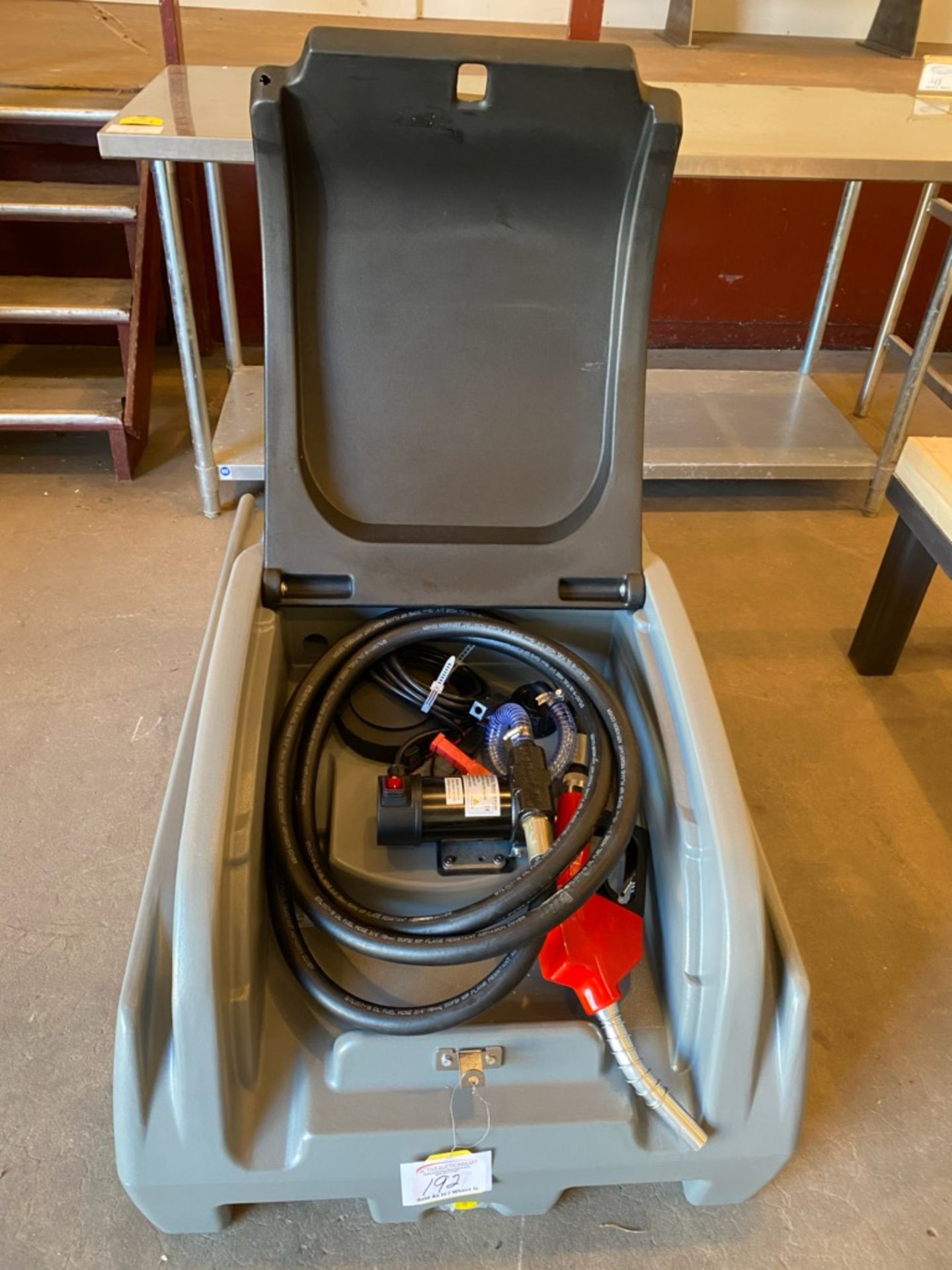 Fuel Transfer Tank with Electric Pump - Image 2 of 2