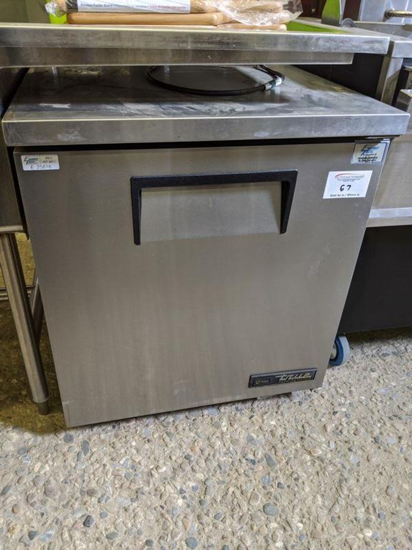 True Model TUC27 Undercounter Cooler