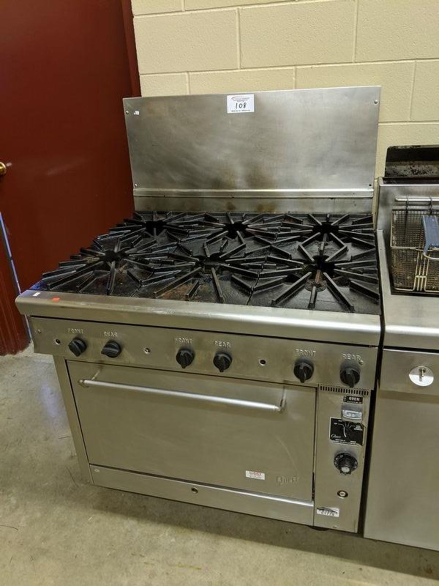 Quest 6 Burner Range with Convection Oven