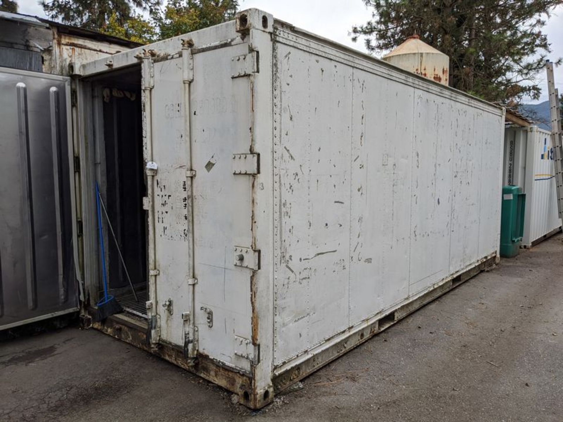 20 ft Refrigerated Storage Container - Image 2 of 2
