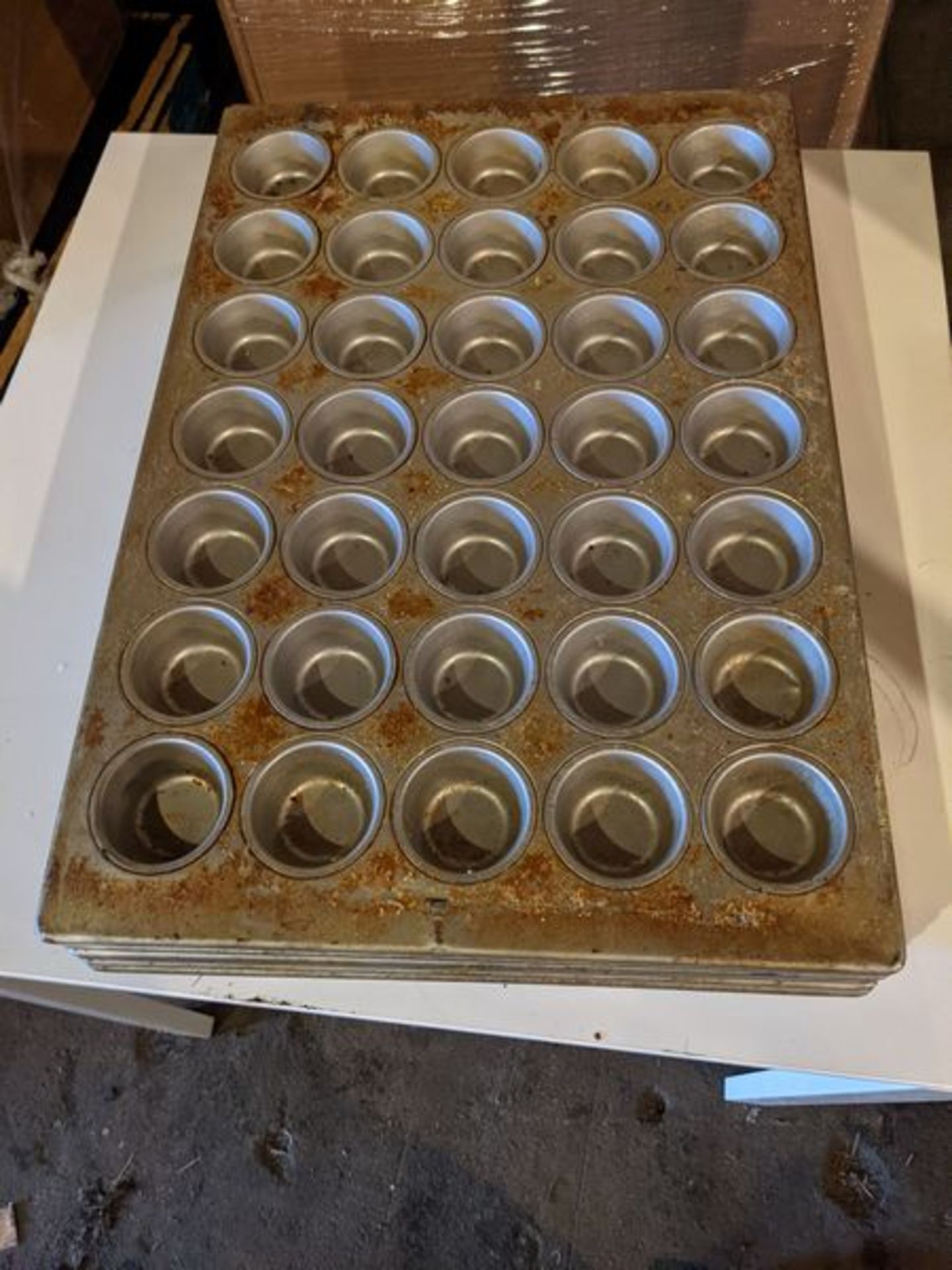 8 Muffin Pans for 35 Muffins