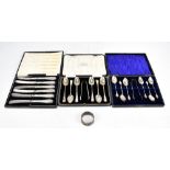 AJ BAILEY; a cased Edward VII hallmarked silver set of six teaspoons and pair of sugar tongs with