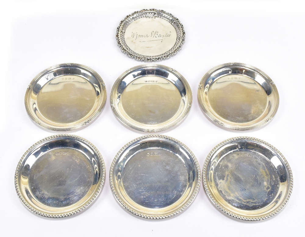 A set of six small Elizabeth II hallmarked silver circular dishes, Sheffield 1998, diameter 11cm,