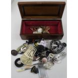 A wooden box containing Scottish agate brooches, cross, polished pebble pendant, a silver cross,
