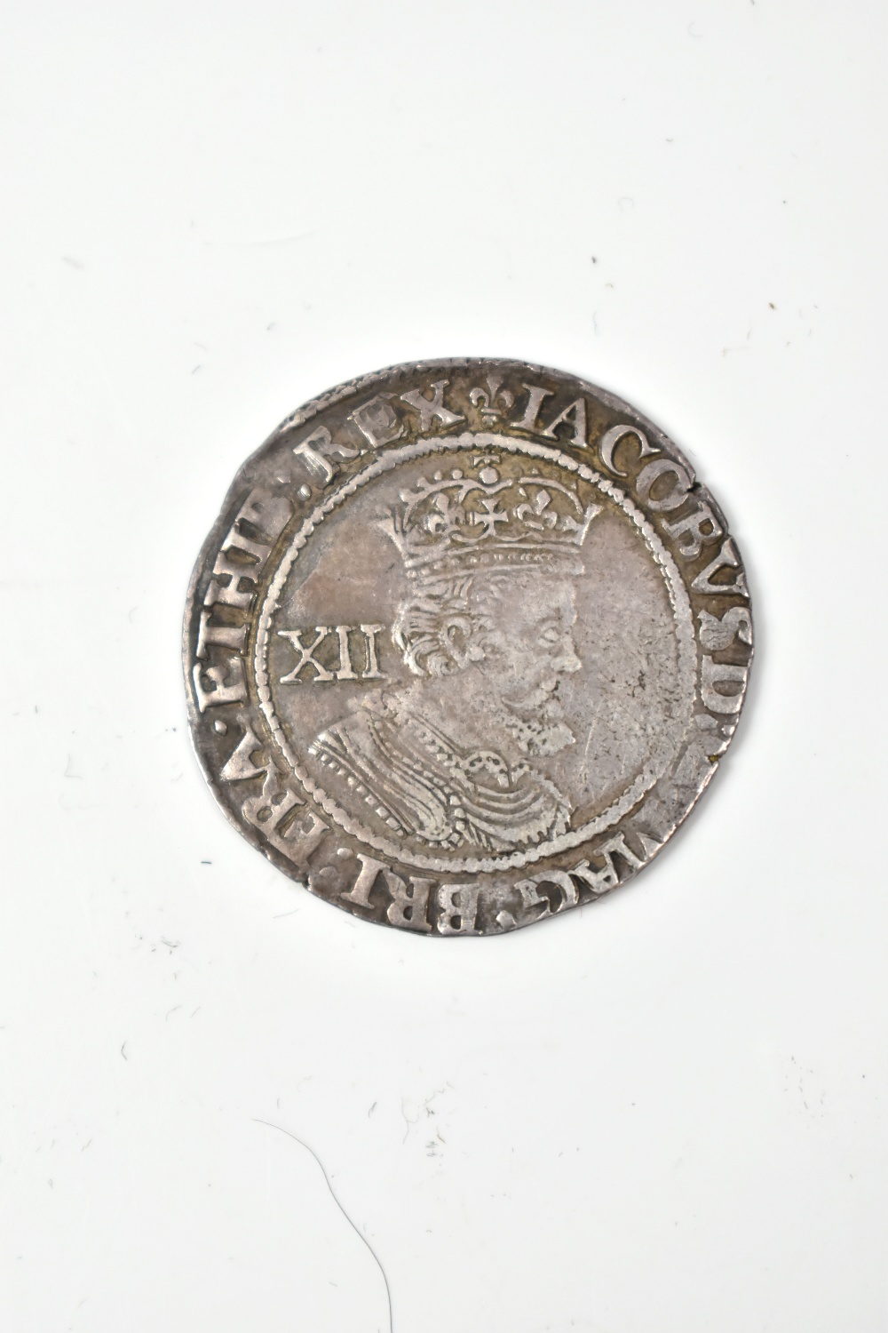 A James I (reigned 1566-1625) shilling, diameter 30mm, approx 6.0g.Additional InformationPlease