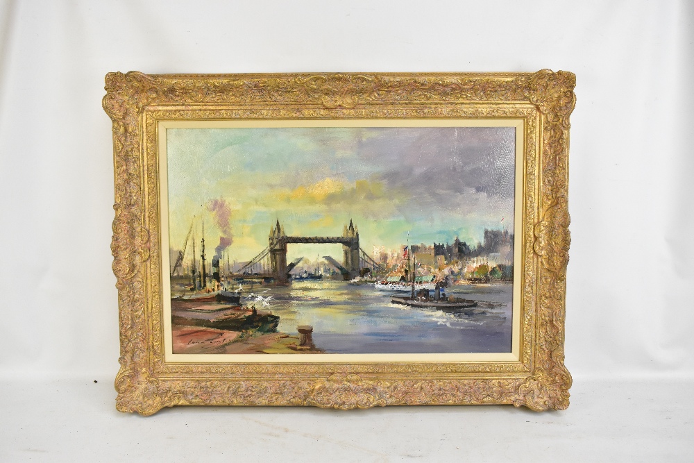 IVAN TAYLOR (born 1946); oil on board, 'Tower Bridge, London', signed lower left, 39 x 59cm, framed. - Bild 3 aus 4