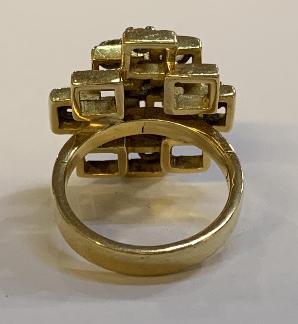 An 18ct yellow gold and diamond set ring of abstract stepped design, with nine round brilliant cut - Image 3 of 5