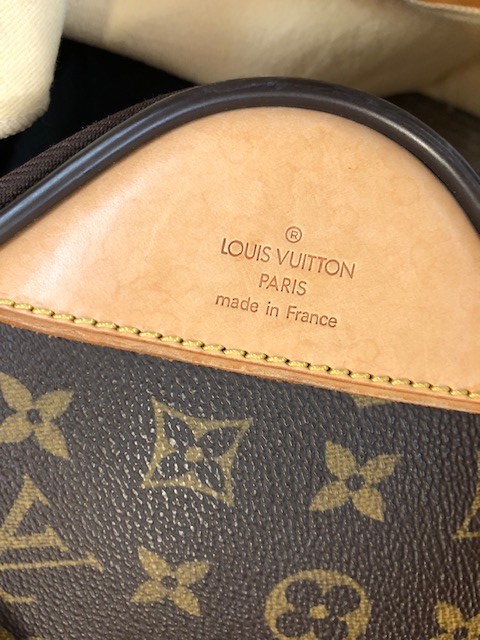 LOUIS VUITTON; a Pegase Cloth cabin sized suitcase, with brown monogram coated cloth, and nude - Bild 5 aus 8