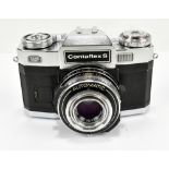 ZEISS; a Contaflex S camera with Tessar 2,8/50 lens, no.5059377, cased.