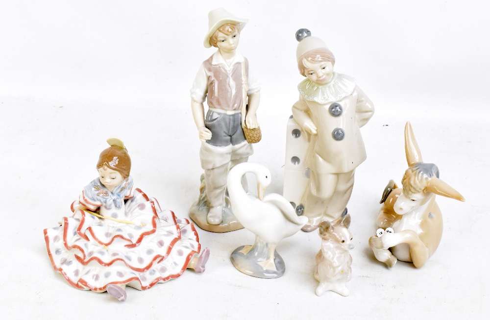 LLADRO; six figurines including clown, etc, only five boxes present. Additional InformationFingers