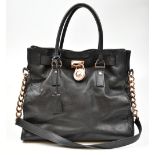MICHAEL KORS; a 'Hamilton' black leather handbag/shoulder bag with chain and leather shoulder strap,