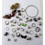 A collection of various silver jewellery including ring, earrings, brooches etc, combined approx 5.
