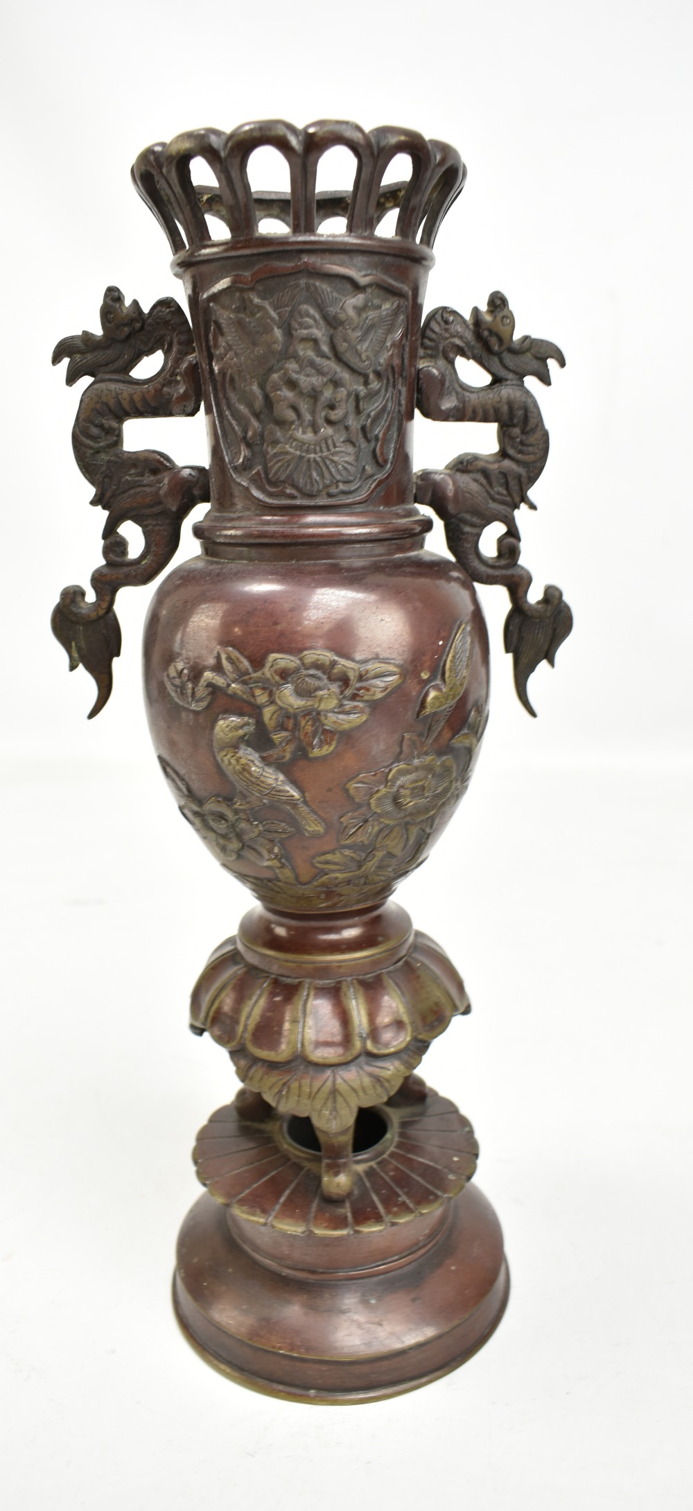 A pair of late 19th/early 20th century Japanese patinated bronze vases with cast twin dragon - Image 10 of 13