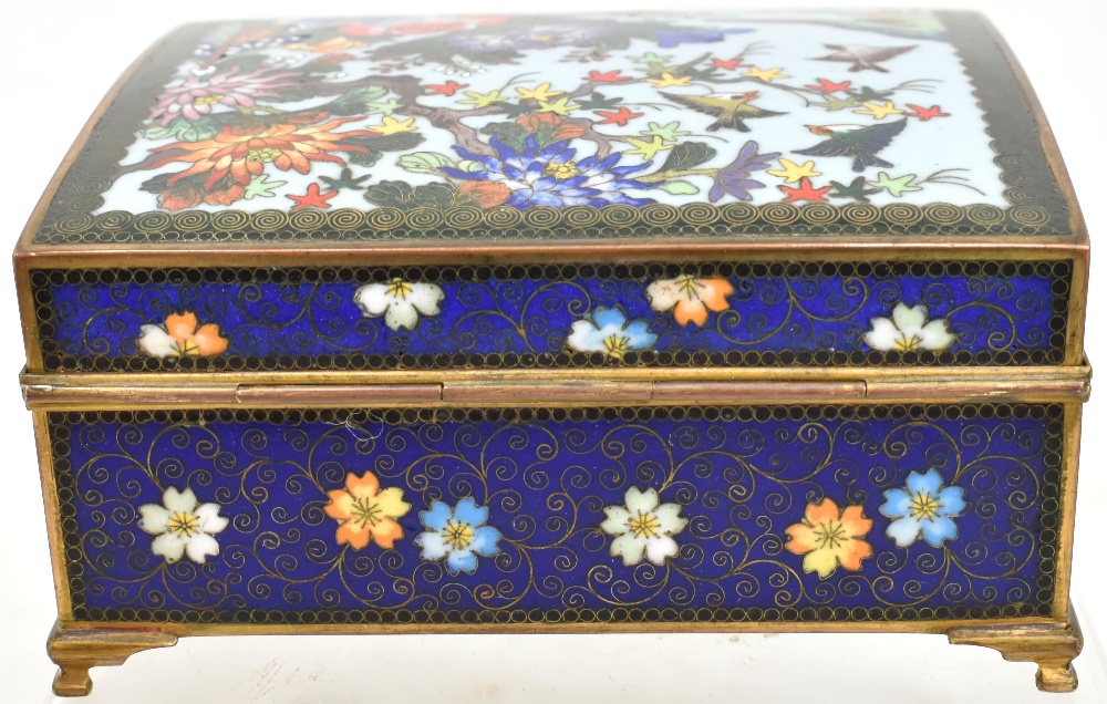 A Japanese cloisonné enamelled jewellery box, the lid decorated with birds amongst blossoming - Image 4 of 10