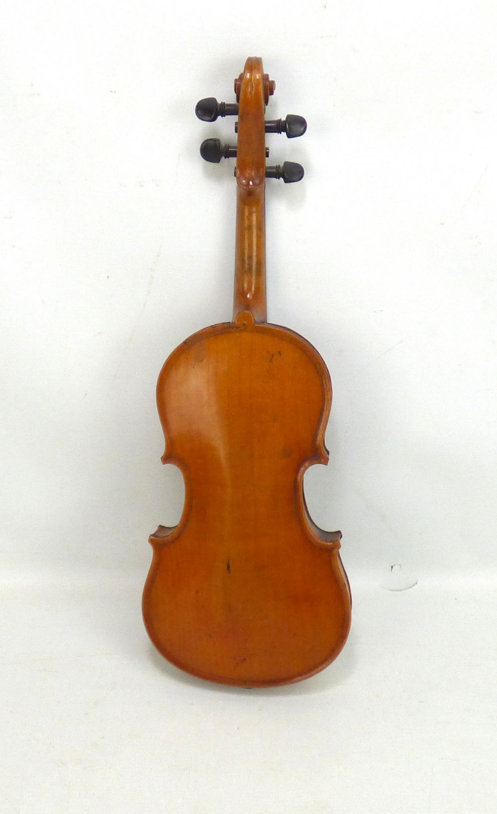 MEDIO-FINO; a French quarter size violin with one-piece back, length 25.5cm, cased. - Image 2 of 8