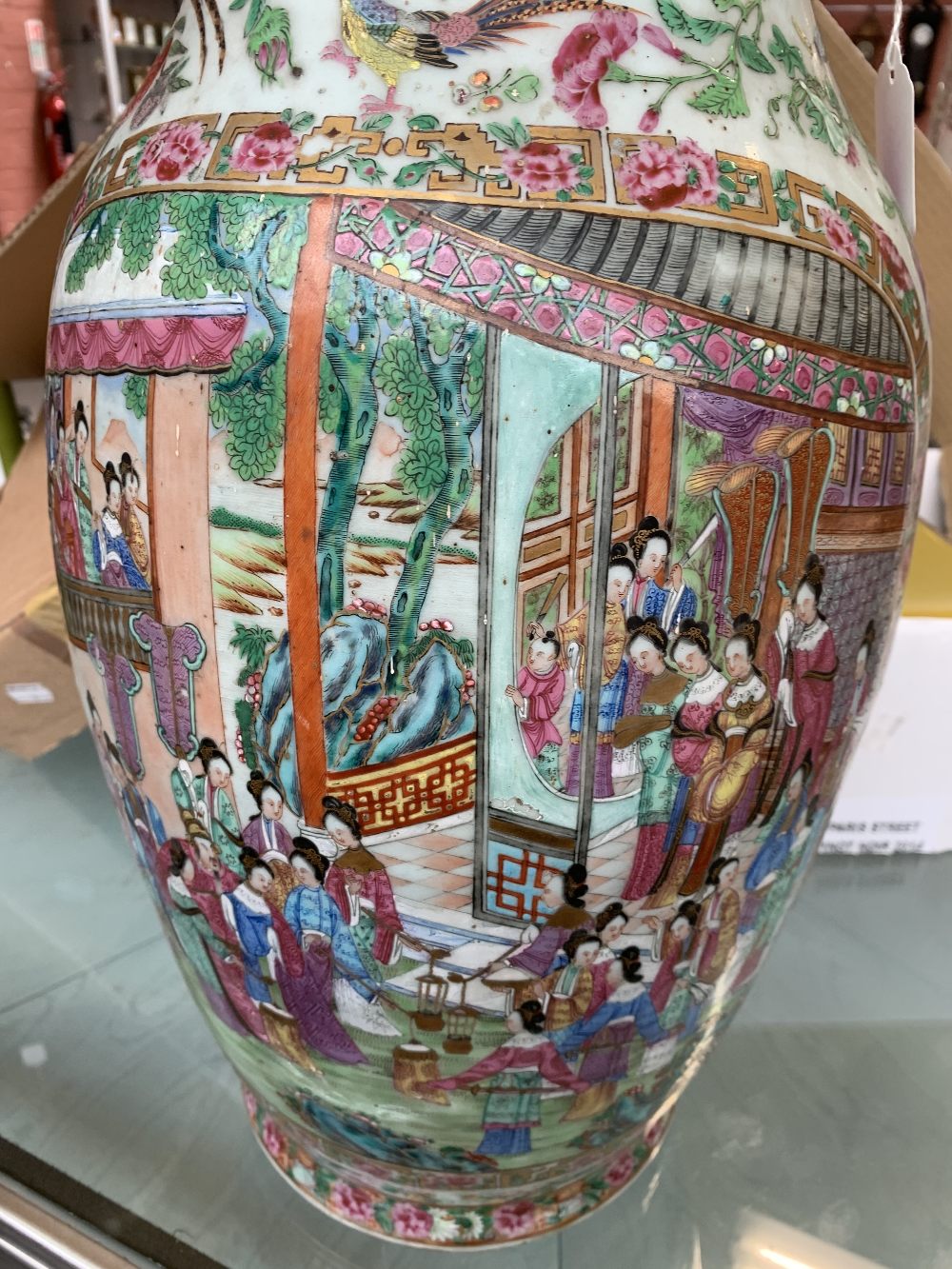A mid-19th century Chinese Canton Famille Rose porcelain twin handled vase, painted with figures - Image 24 of 35