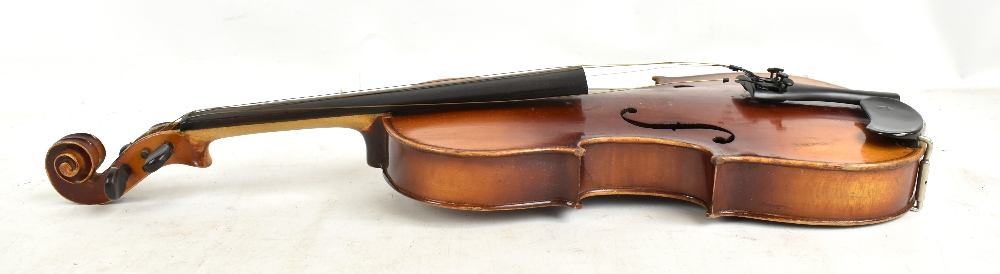 A full size German Wallis's student's violin, patent no.5781, with two-piece back, length 35.6cm, - Image 9 of 10