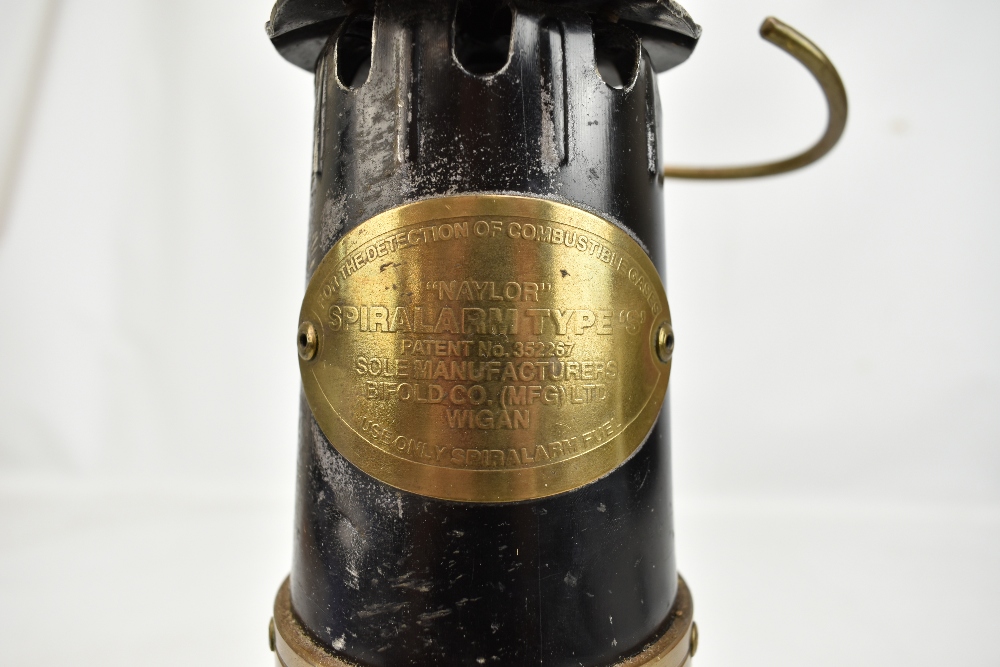 NAYLOR OF WIGAN; an early 20th century 'Spiralarm' miner's safety lamp with aluminium bonnet, - Image 5 of 9