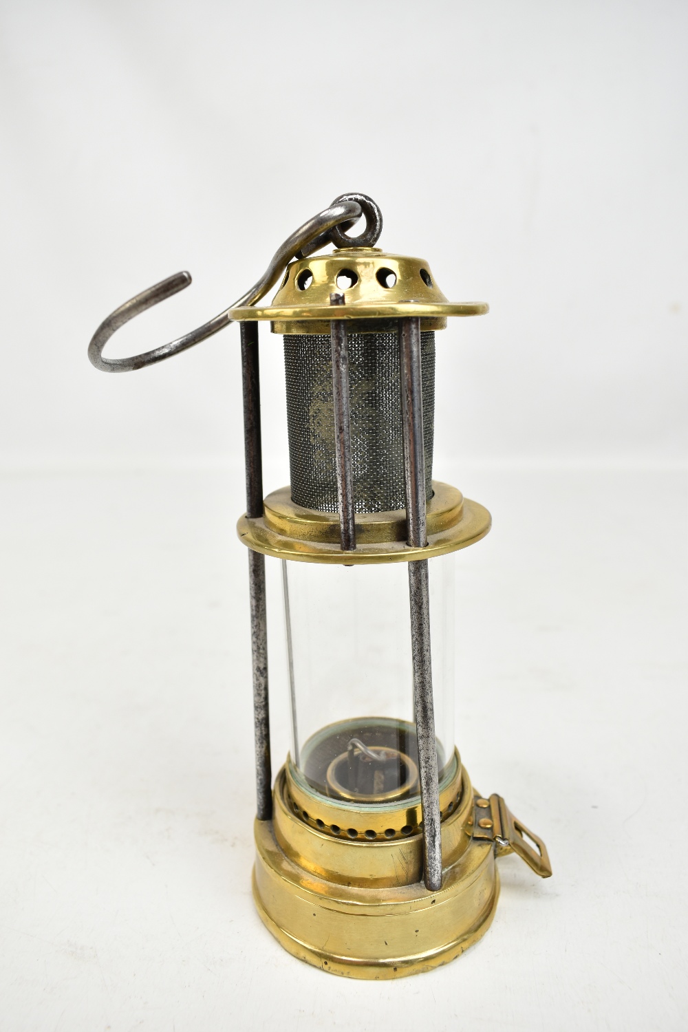 NAYLOR OF WIGAN; an early 20th century Bainbridge-type miner's safety lamp, height excluding loop - Image 4 of 6