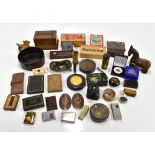 A mixed lot of assorted collectors' items including a Victorian snuff pot, a leather card case,