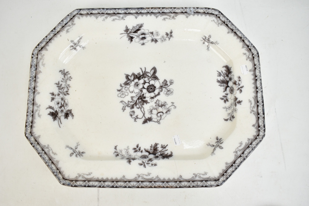 A mixed group of ceramics including 19th century Spode gilt heightened bowl decorated in enamels - Image 3 of 5