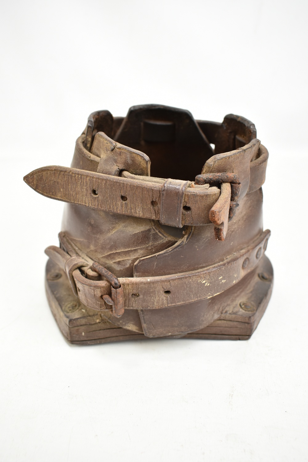 A 19th century horse's leather shoe cover used when mowing cricket pitches, 16 x 20cm.Additional - Image 5 of 6