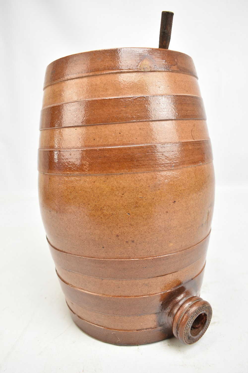 A late 19th/early 20th century stoneware one gallon barrel, height 27cm. - Bild 4 aus 6