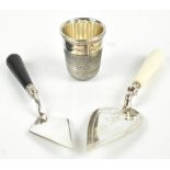 Two late 19th/early 20th century silver plated cake slices in the form of trowels, length of largest