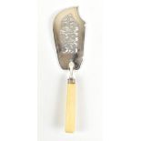 JONATHAN HAYNE; a George IV hallmarked silver fish slice with pierced blade and ivory handle, London