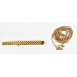 A 9ct yellow gold tie clip with lattice decoration, also a 9ct yellow gold fine link chain (af),