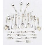 WILLIAM EATON; a William IV hallmarked silver twenty-one piece part canteen of cutlery, London 1833,