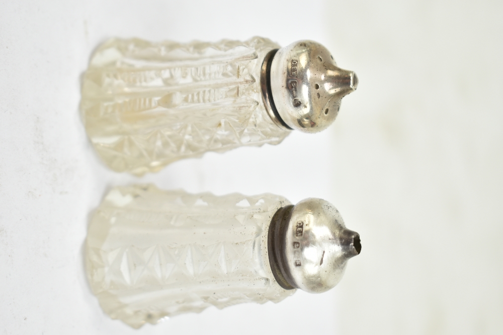 A group of silver topped clear glass sifters, peppers and vanity jars including guilloché - Image 8 of 16