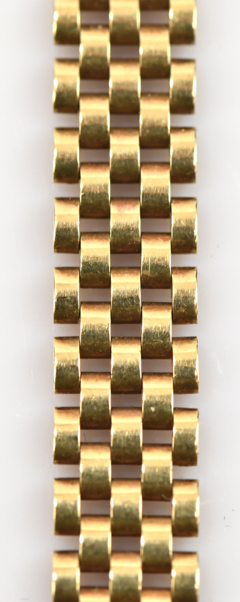 LONGINES; a lady's 9ct gold wristwatch, the rectangular dial set with batons, with 9ct gold strap, - Image 4 of 7