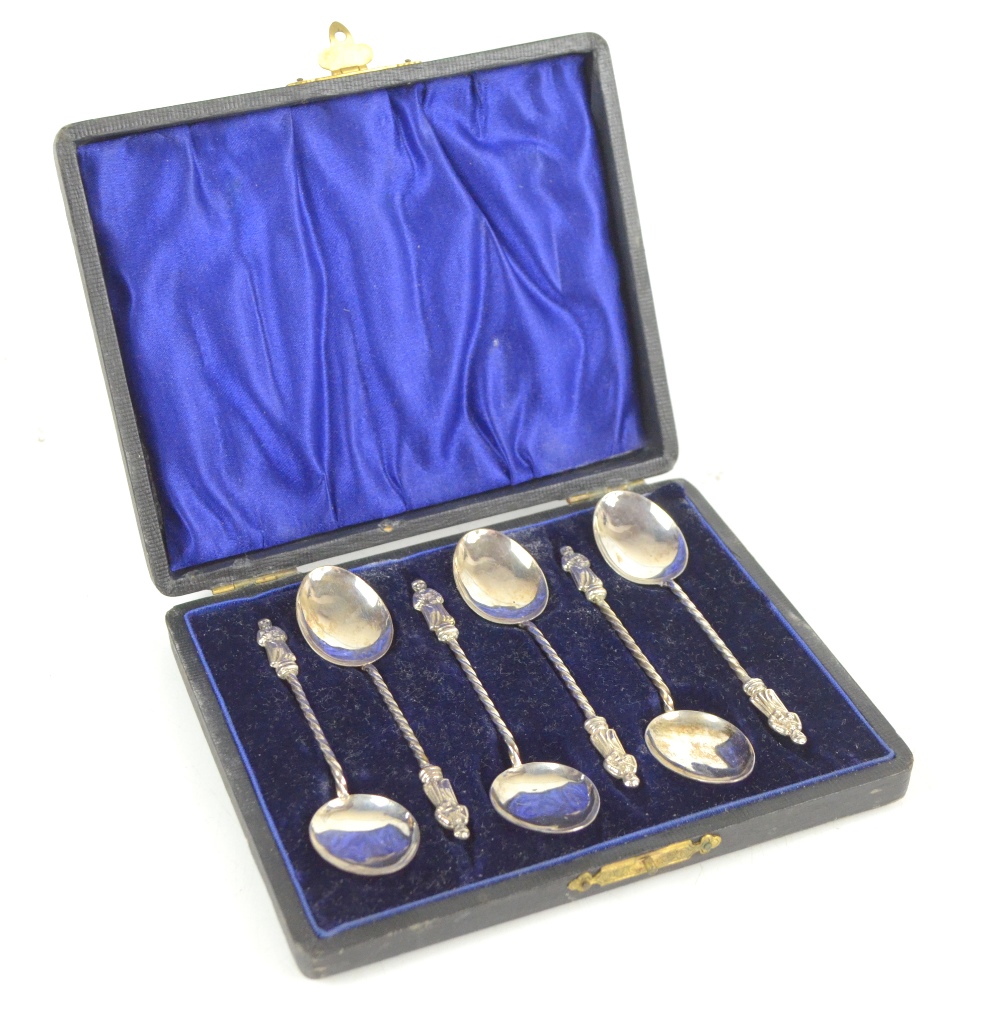 WILLIAM DEVENPORT; a set of six Edwardian hallmarked silver apostle spoons, Birmingham 1903,